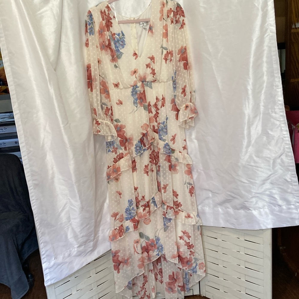 Premier Amour Floral maxi sz16